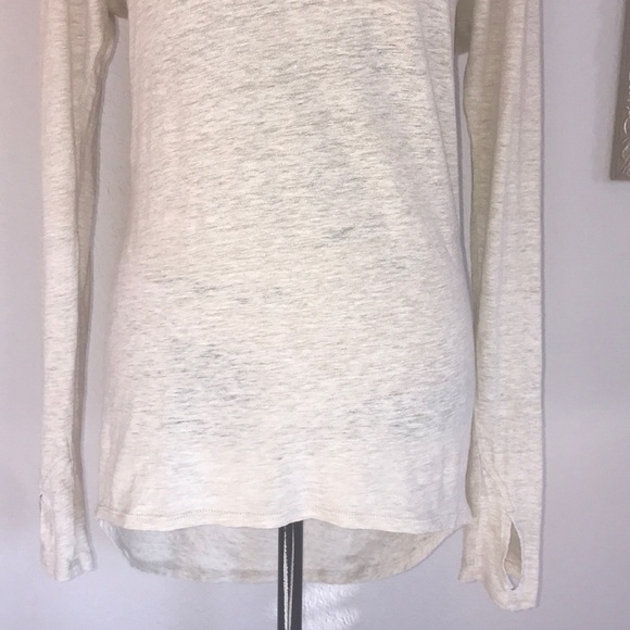 ***SOLD****Athleta Off White/Gold Top Size XS - Picture 3 of 6